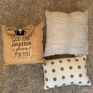 Decor Pillows